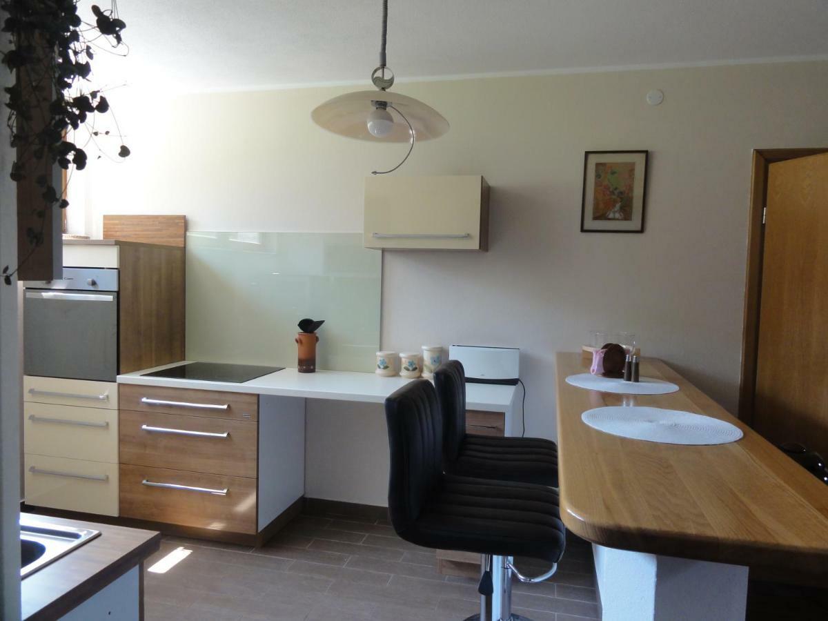 Apartma Jezero Apartment *